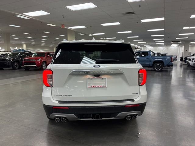 Used 2020 Ford Explorer Platinum w/ Premium Technology Package AWD/4WD image 7