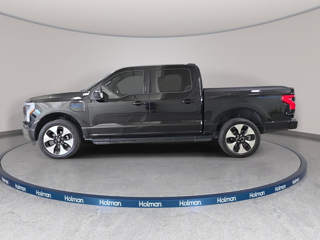 Used 2025 Ford F150 Lightning Platinum AWD/4WD image 9