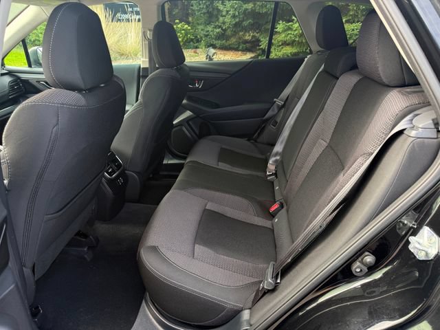 Used 2023 Subaru Outback Premium AWD/4WD image 7