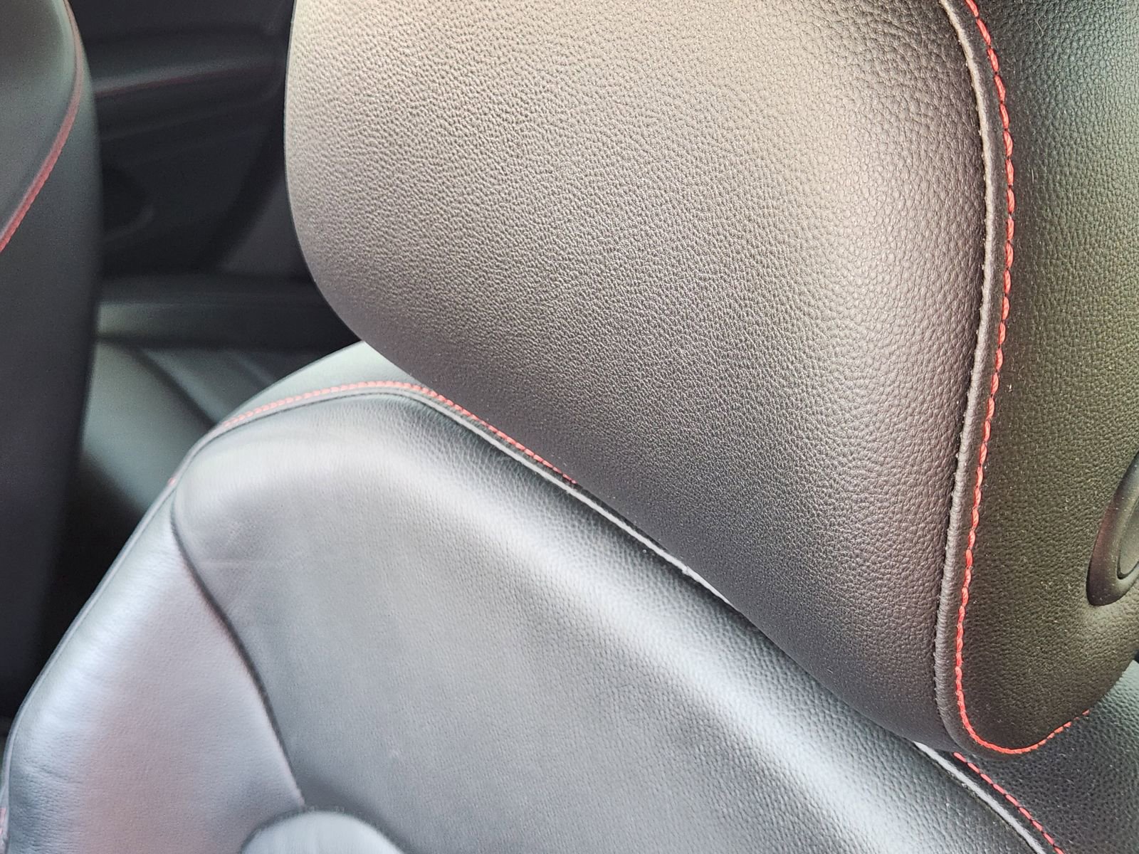 Used 2017 Volkswagen GTI Autobahn image 16