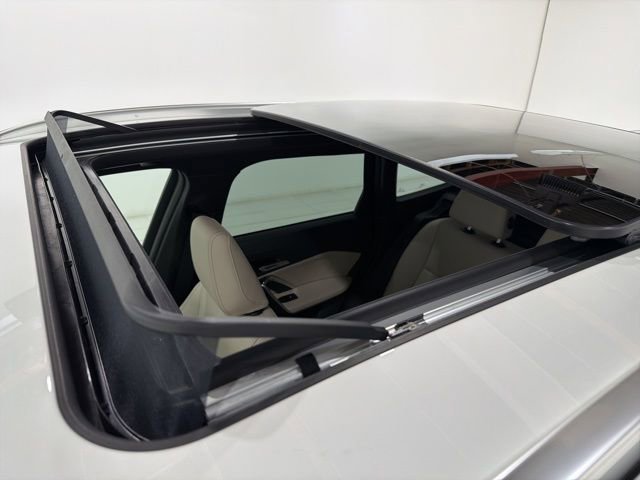 Used 2025 BMW X1 xDrive28i w/ Premium Package image 27
