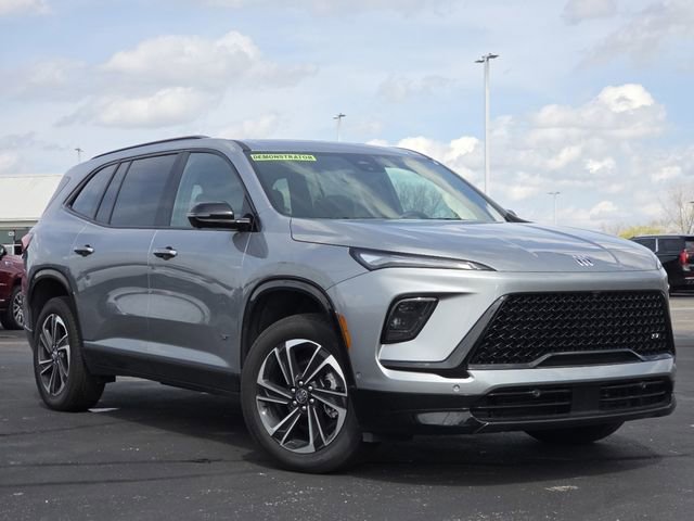 New 2026 Buick Enclave Sport Touring w/ Super Cruise Package FWD image 2
