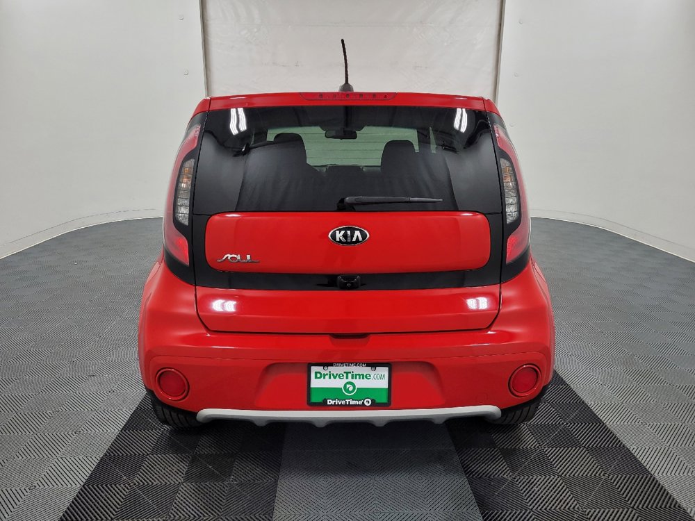 Used 2019 Kia Soul + FWD image 6