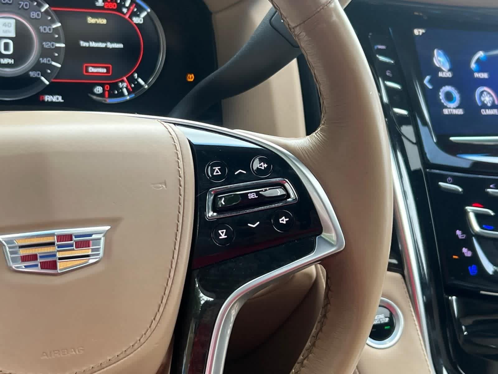 Used 2019 Cadillac Escalade Platinum AWD/4WD image 18