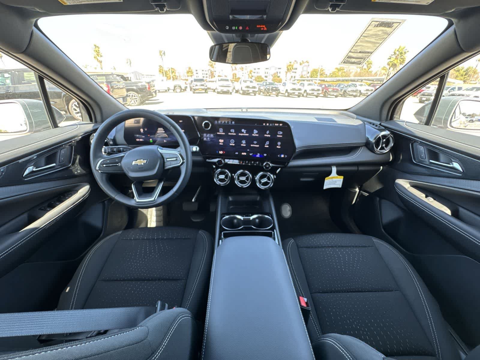 New 2025 Chevrolet Blazer EV LT AWD/4WD image 2
