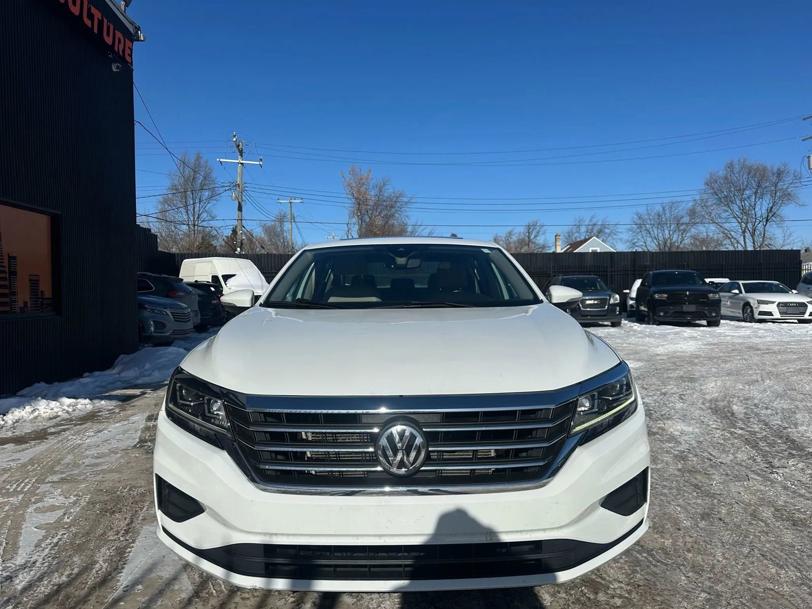 Used 2020 Volkswagen Passat 2.0T SE image 2