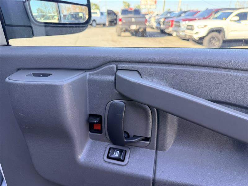Used 2019 GMC Savana 2500 w/ Driver Convenience Package RWD image 12