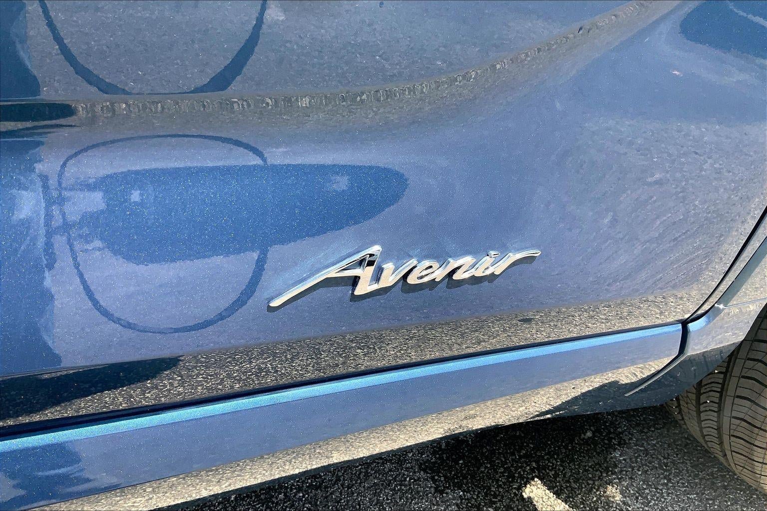 Used 2026 Buick Encore GX Avenir w/ Avenir Technology Package AWD/4WD image 8