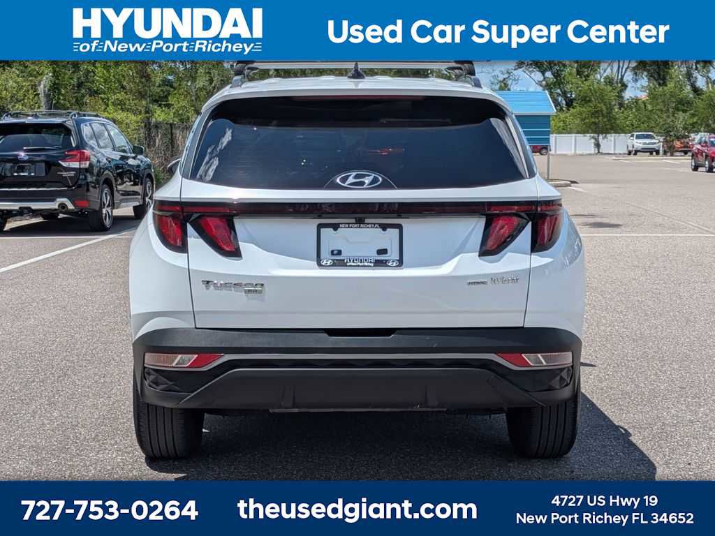 Used 2024 Hyundai Tucson Blue AWD/4WD image 4