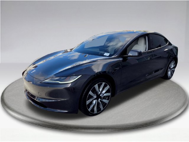 Used 2025 Tesla Model 3 Long Range RWD image 17