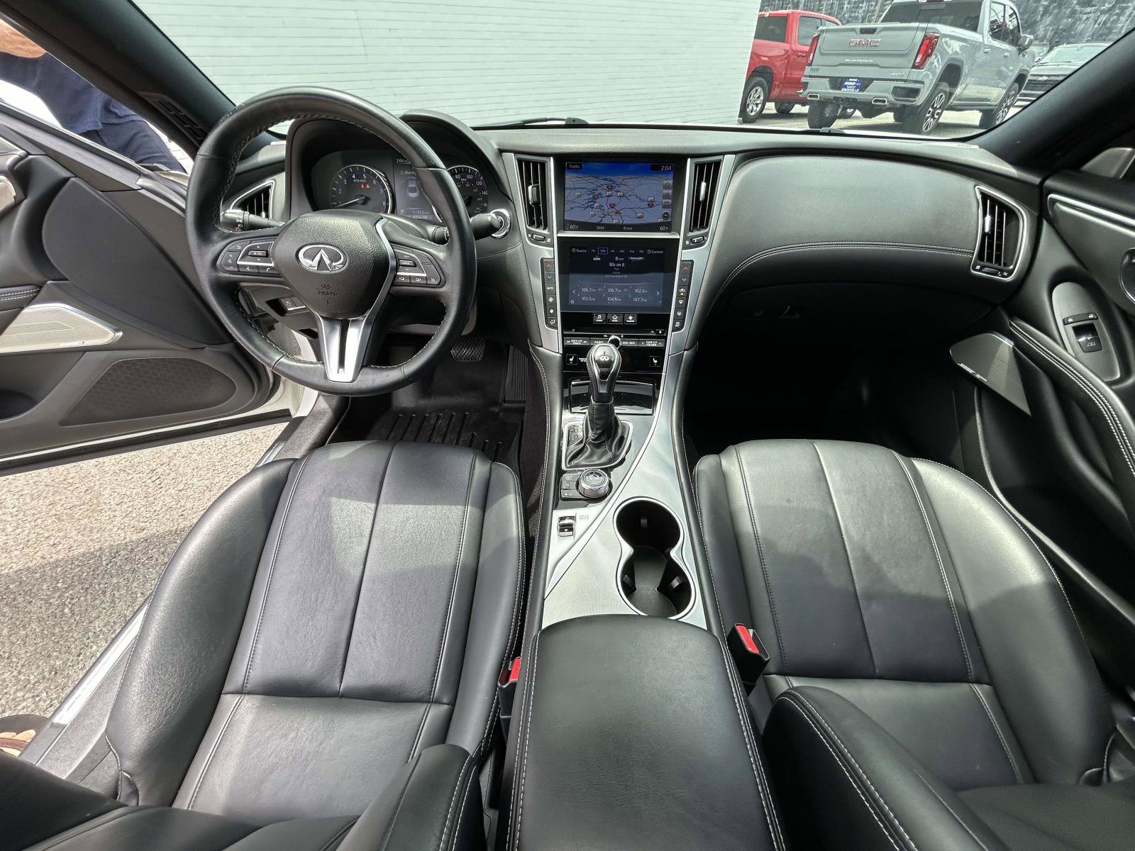 Used 2018 INFINITI Q60 3.0t Luxe w/ Sensory Package 3.0T Luxe RWD image 13