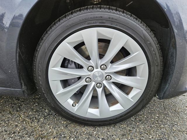 Used 2017 Tesla Model S P100D image 10