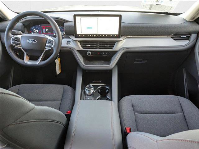 New 2025 Ford Explorer Active image 13