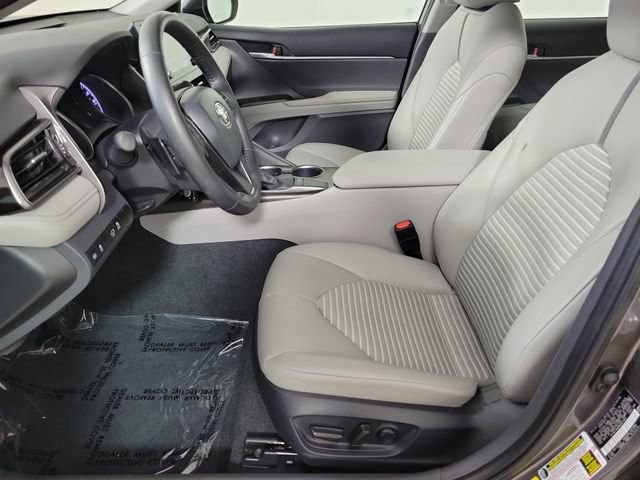 Used 2024 Toyota Camry SE FWD image 19