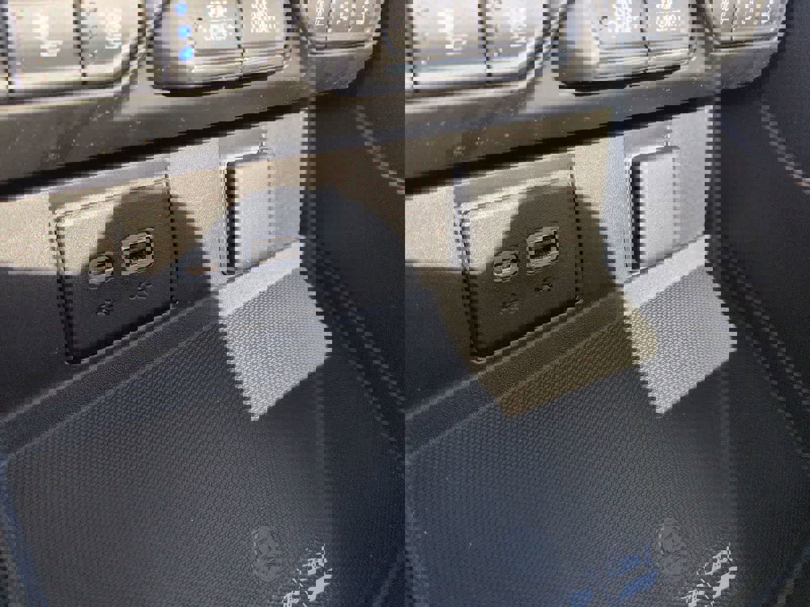 Used 2021 Chevrolet Tahoe Premier image 28