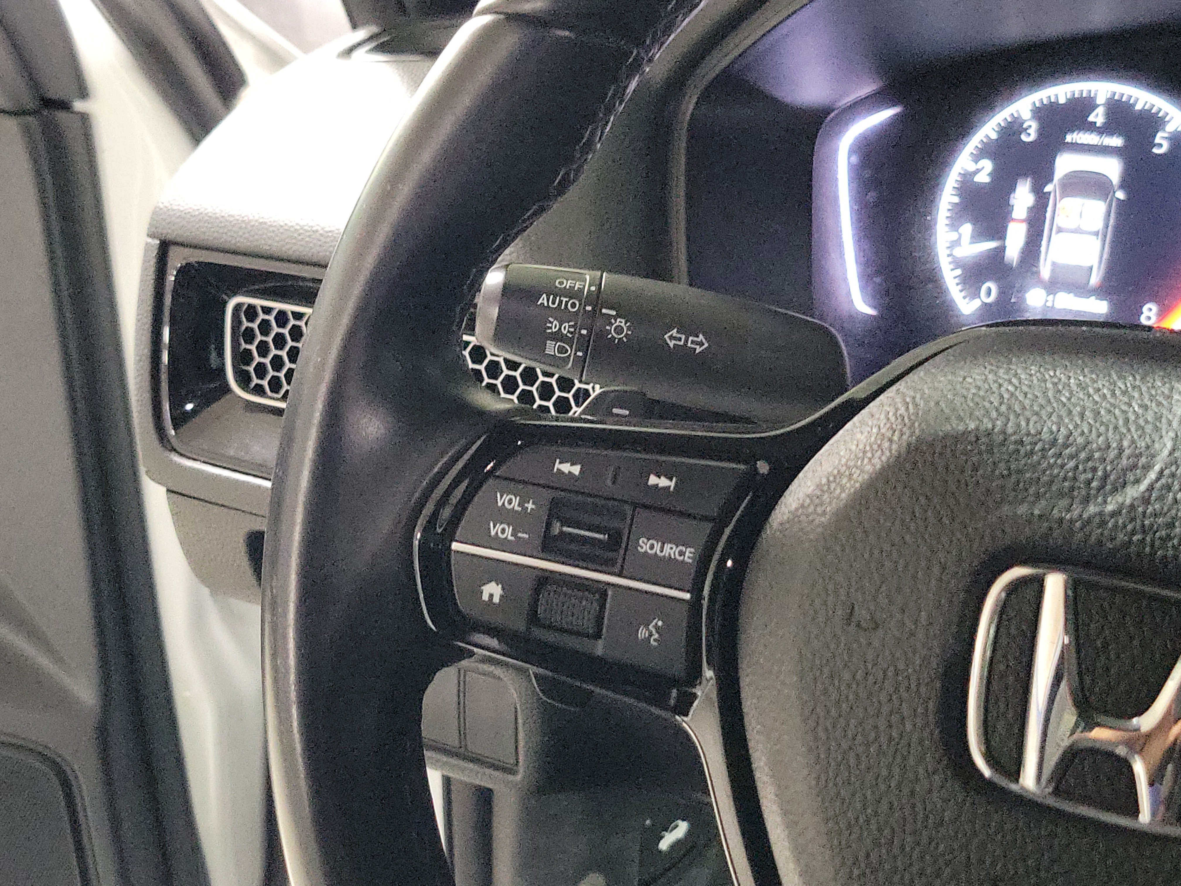Used 2023 Honda Civic Sport image 23