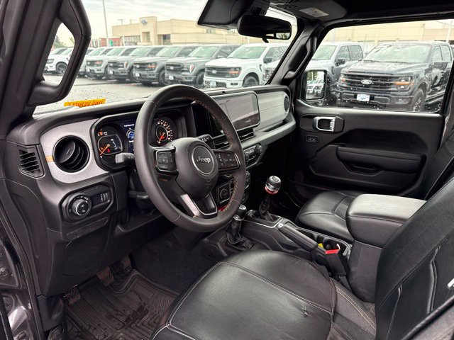 Used 2024 Jeep Gladiator Sport AWD/4WD image 8