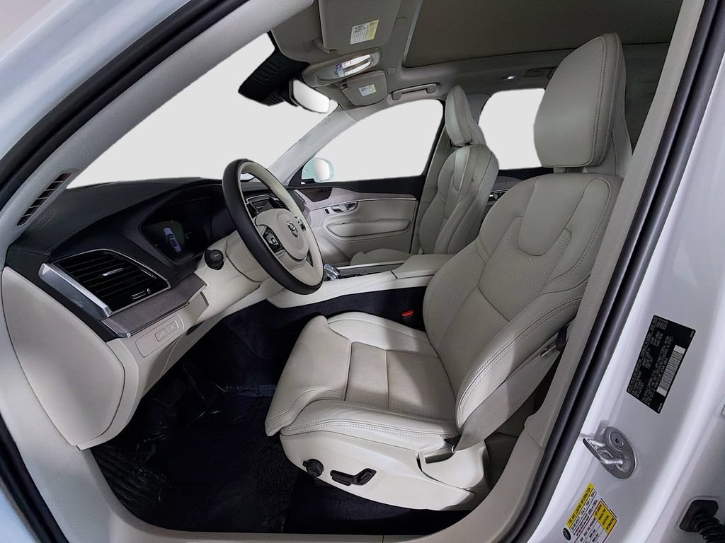 Used 2024 Volvo XC90 T8 Ultimate w/ Protection Package Premier AWD/4WD image 22