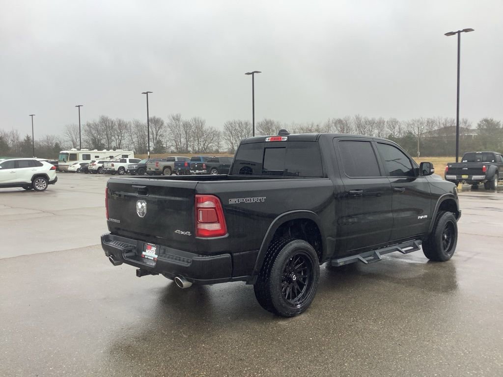 Used 2022 RAM 1500 Laramie w/ Sport Appearance Package image 7