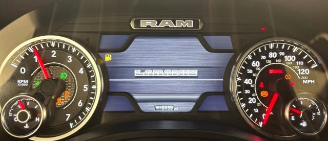Used 2025 RAM 1500 Laramie w/ Laramie Southwest Edition image 30