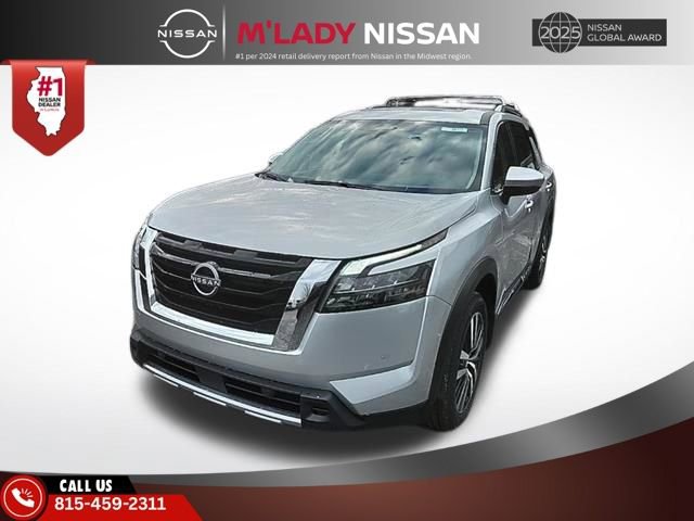 New 2025 Nissan Pathfinder Platinum w/ Cargo Package image 3