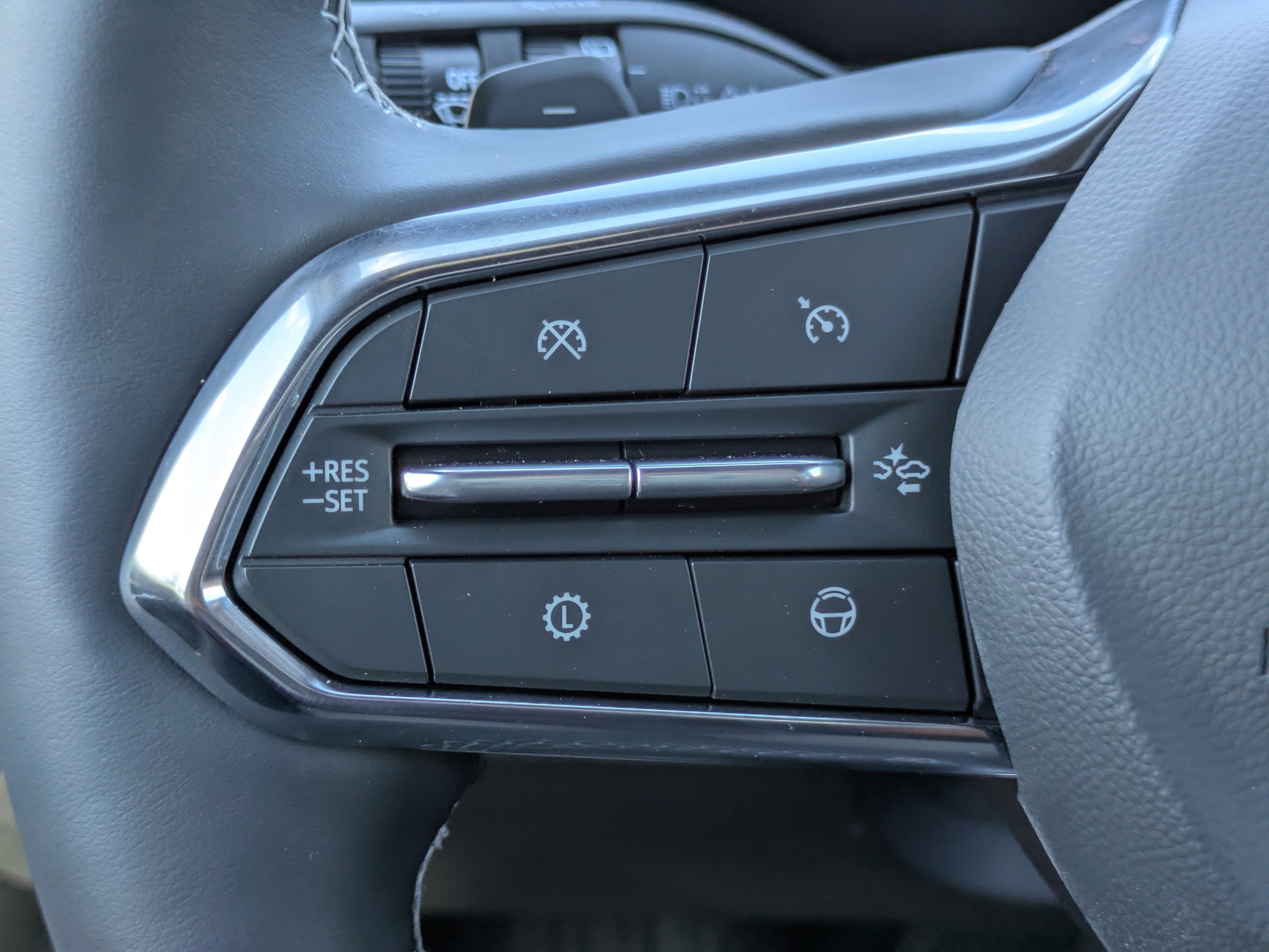 New 2026 Chevrolet Traverse High Country FWD image 18