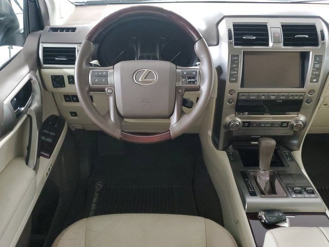 Used 2019 Lexus GX 460 Premium AWD/4WD image 23