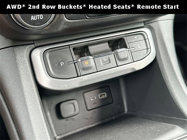 Used 2023 GMC Acadia SLE w/ Driver Convenience Package image 16