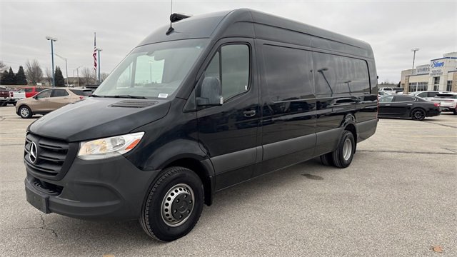 Used 2020 Mercedes-Benz Sprinter 3500 image 4