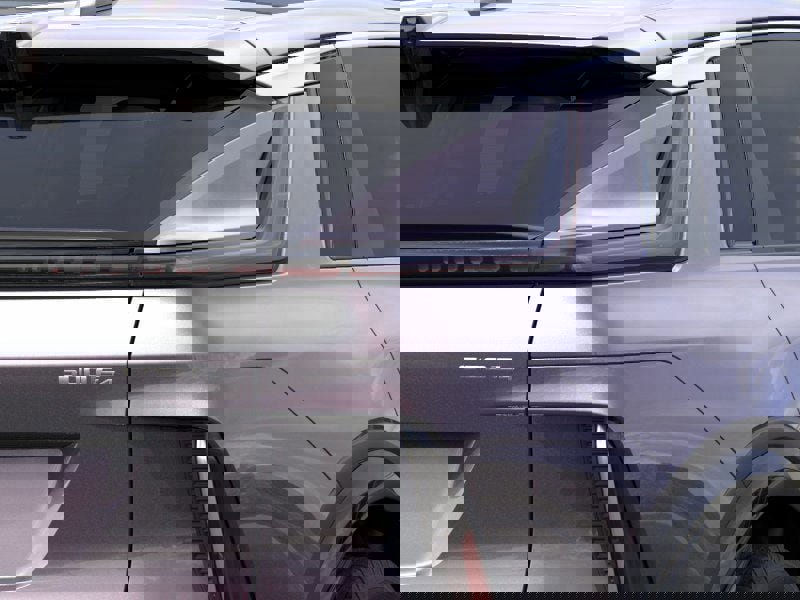 New 2025 Cadillac Lyriq Luxury image 11