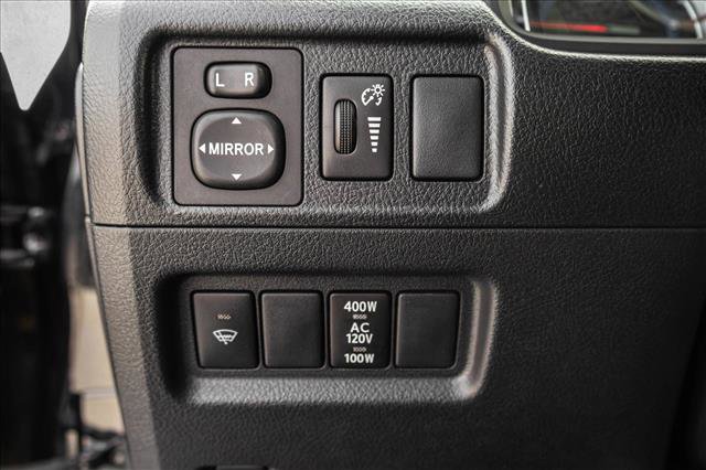 Used 2018 Toyota 4Runner SR5 image 14