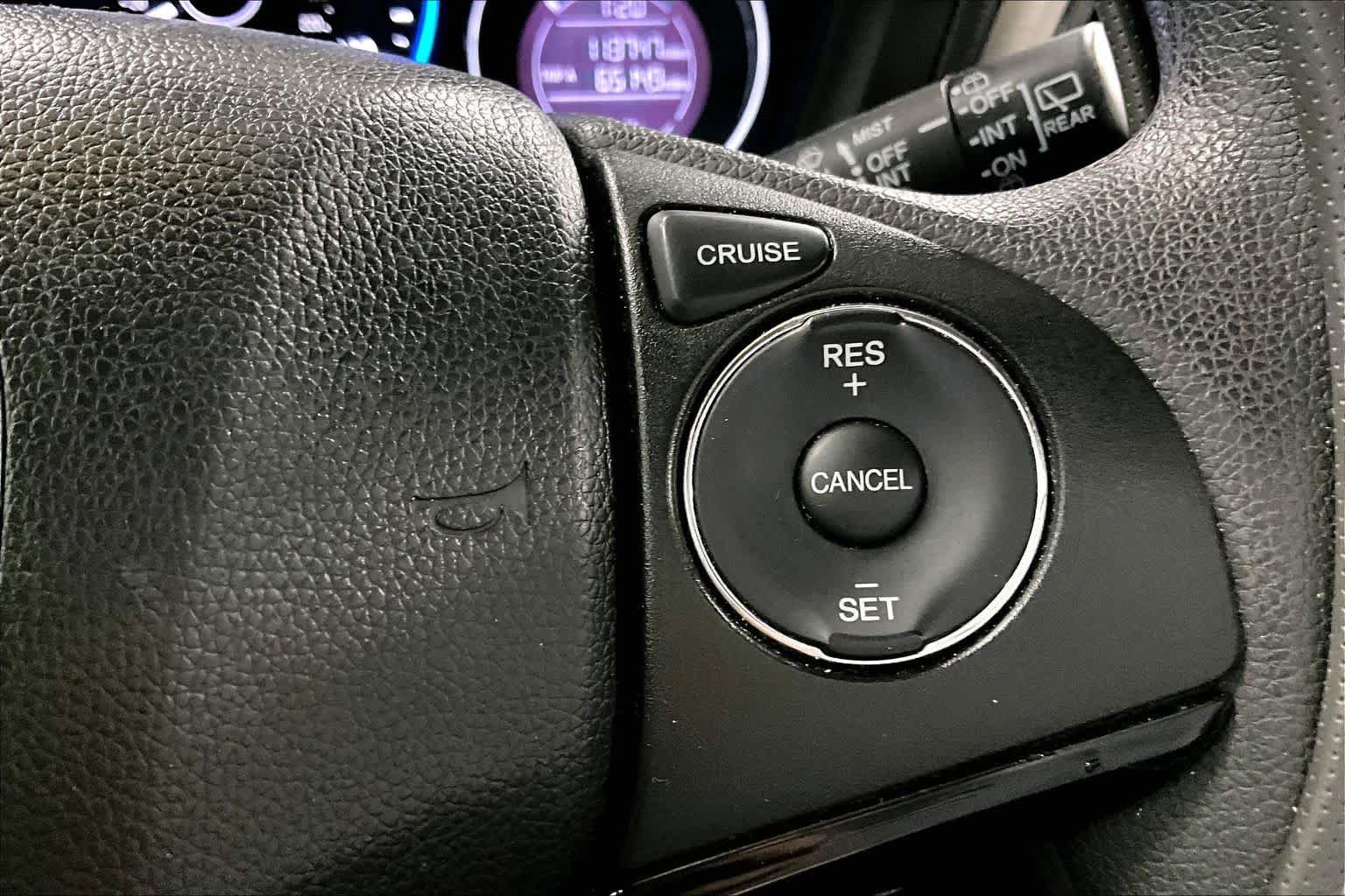 Used 2017 Honda HR-V LX image 24