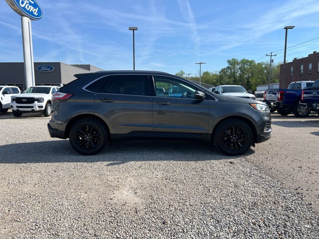 Used 2020 Ford Edge SEL w/ Convenience Package AWD/4WD image 9