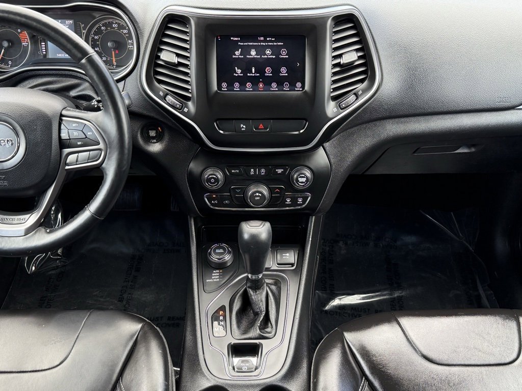 Used 2019 Jeep Cherokee Latitude Plus w/ Cold Weather Group image 23