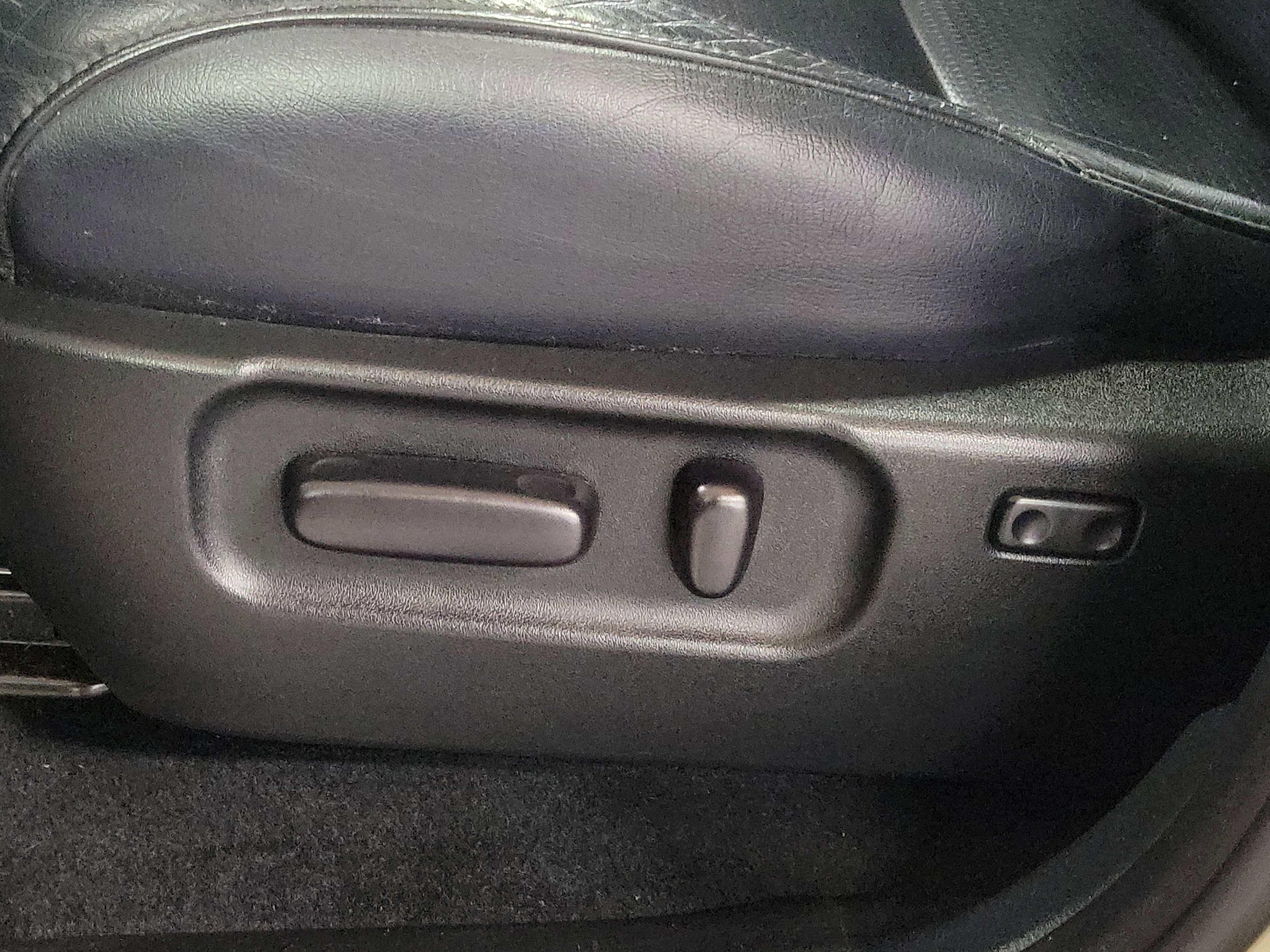 Certified 2020 Toyota Tacoma Limited image 18