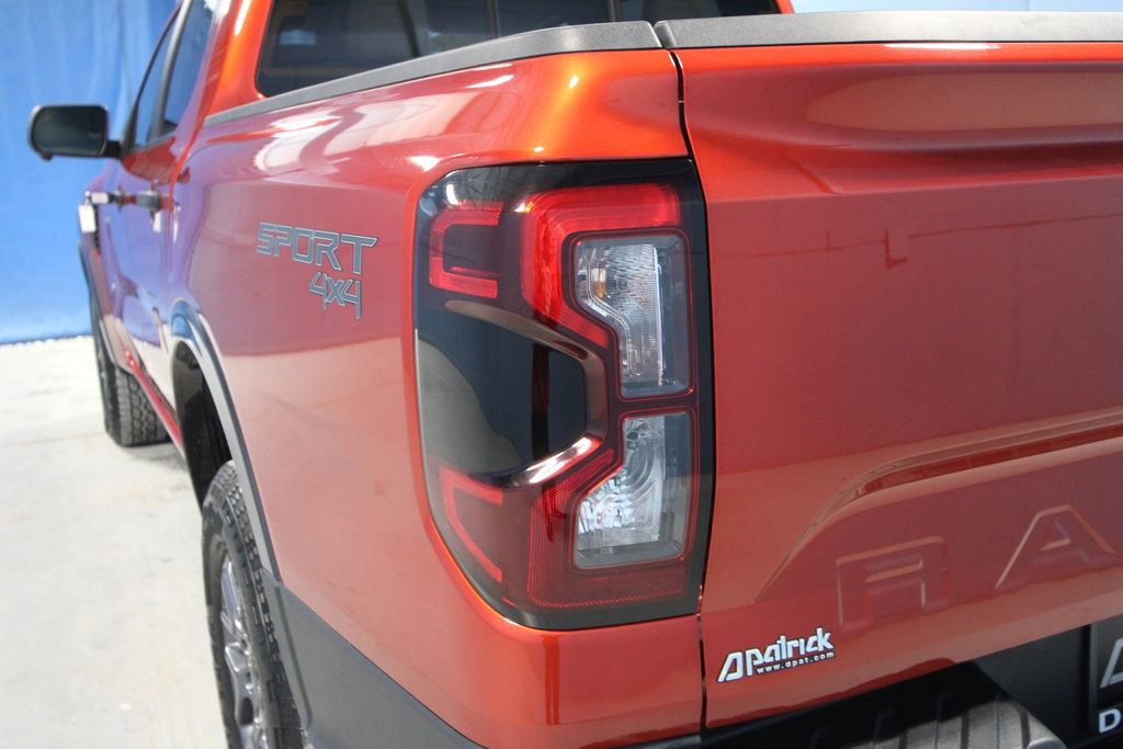 Used 2024 Ford Ranger XLT w/ Technology Package AWD/4WD image 33