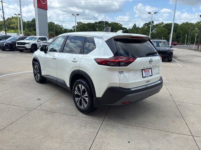 Used 2023 Nissan Rogue SV image 5