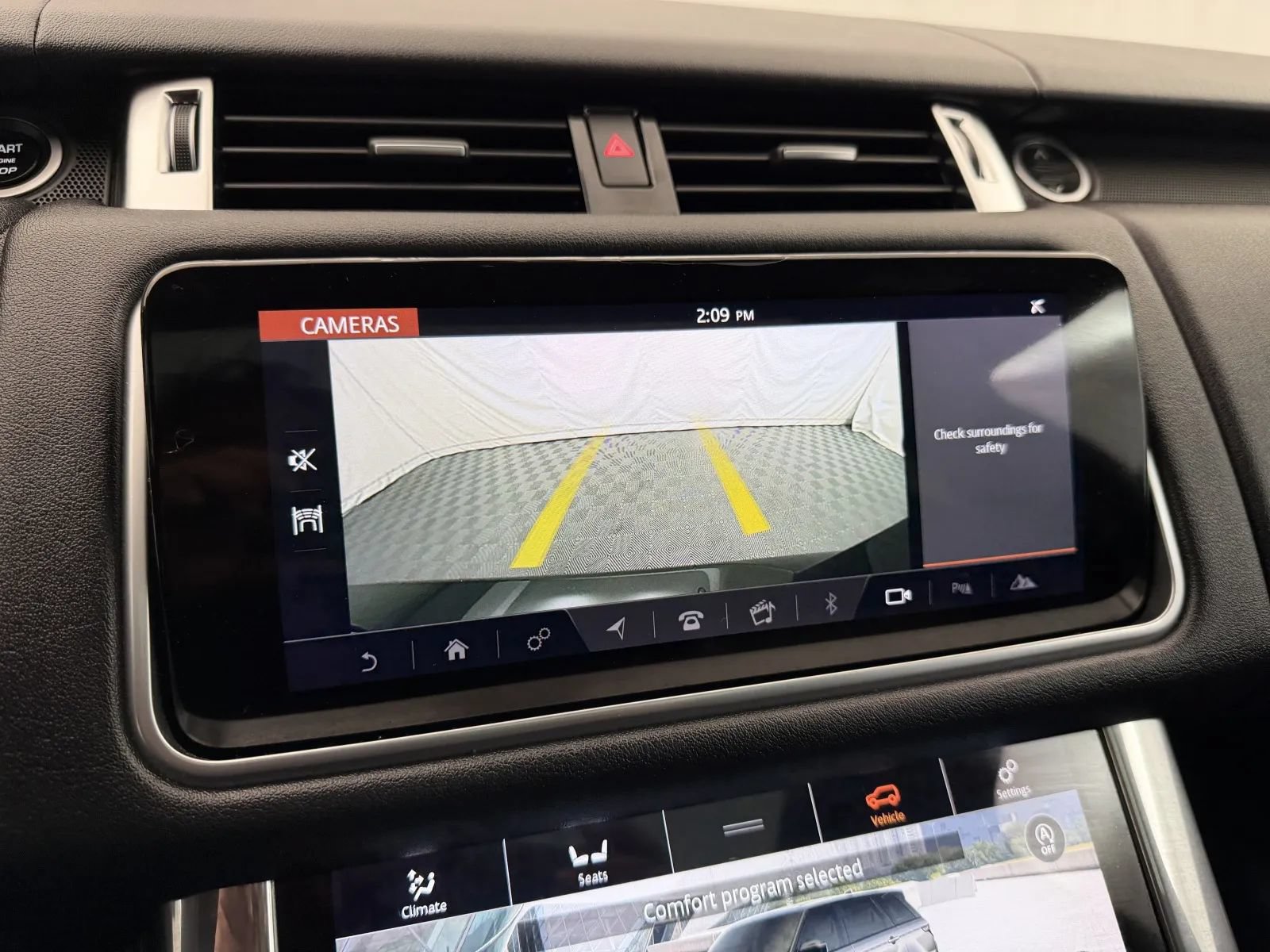 Used 2018 Land Rover Range Rover Sport HSE AWD/4WD image 22