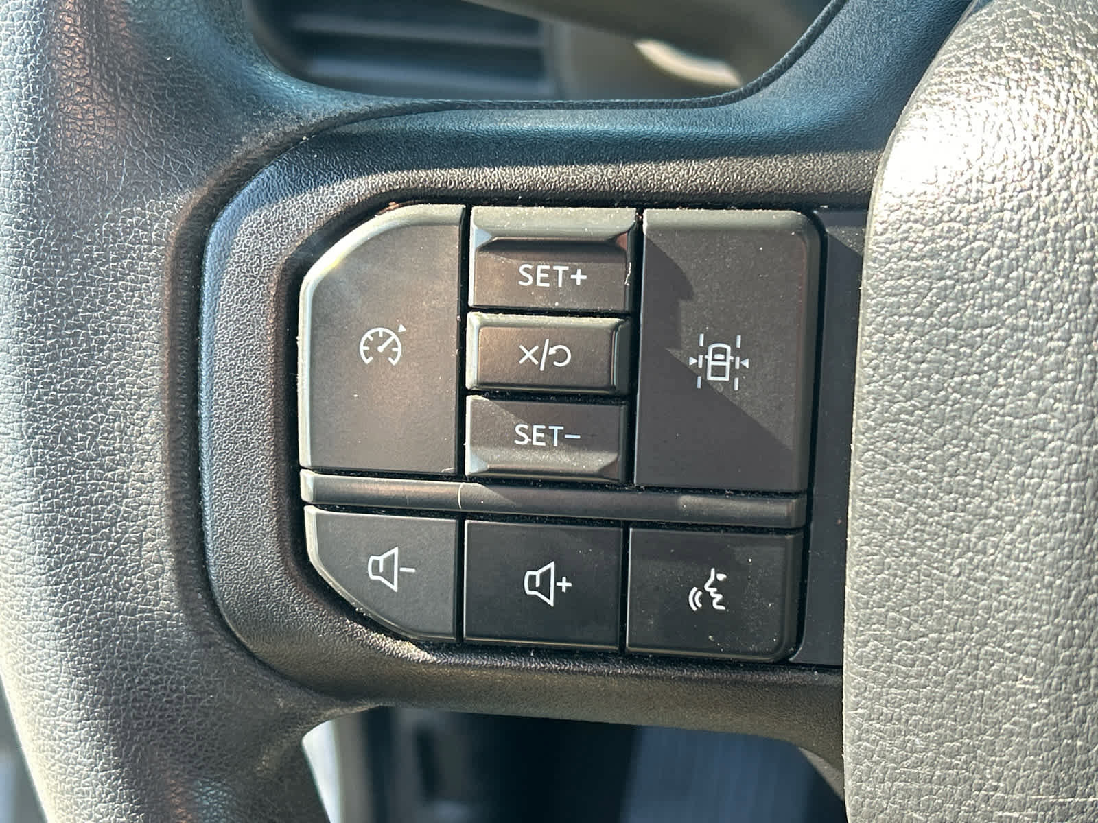 Used 2023 Ford F150 XLT AWD/4WD image 22