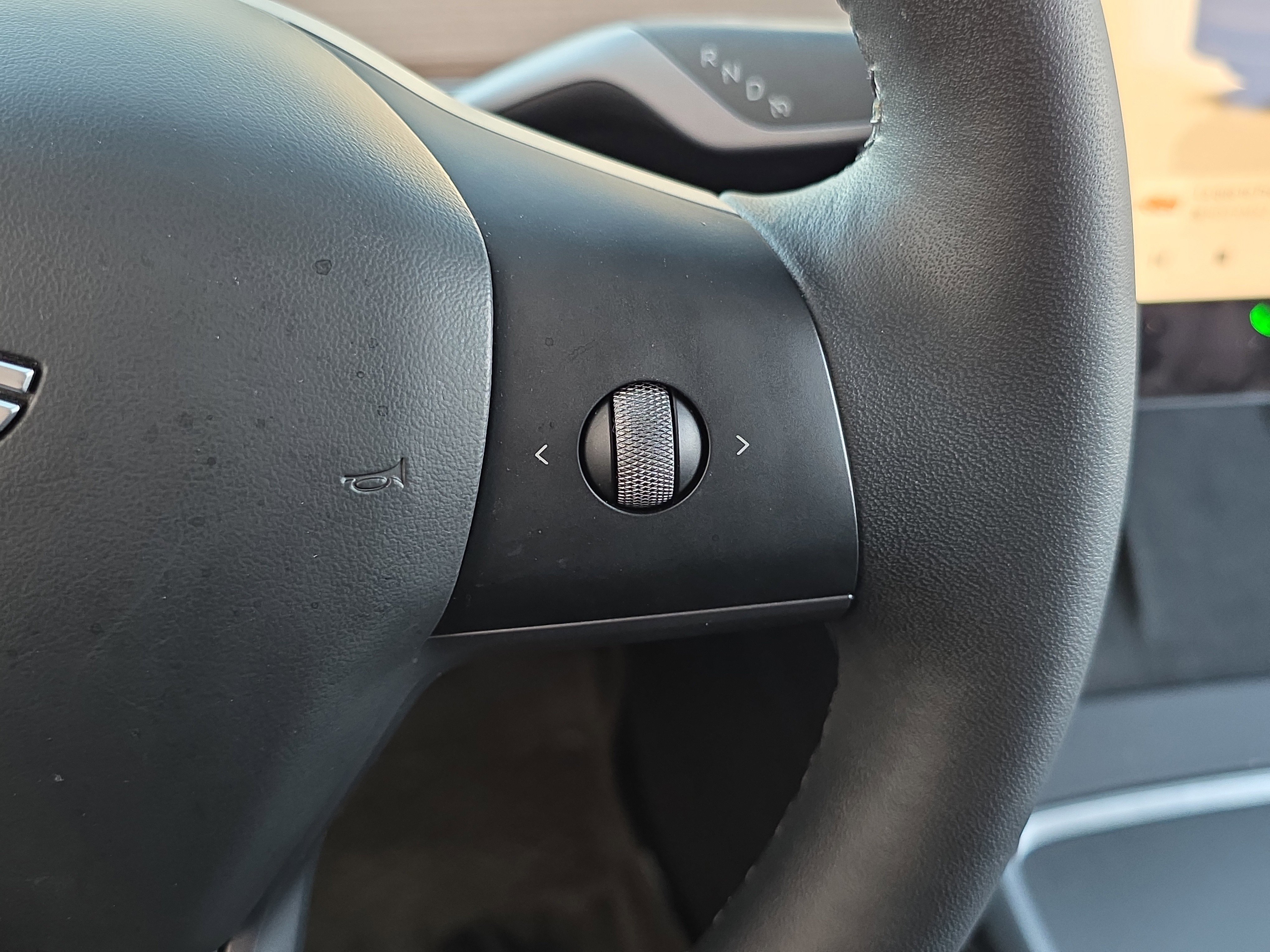 Used 2025 Tesla Model Y Long Range image 17