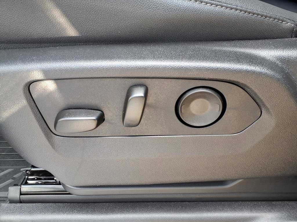 New 2026 Chevrolet Silverado 1500 LT Trail Boss w/ Convenience Package II image 14