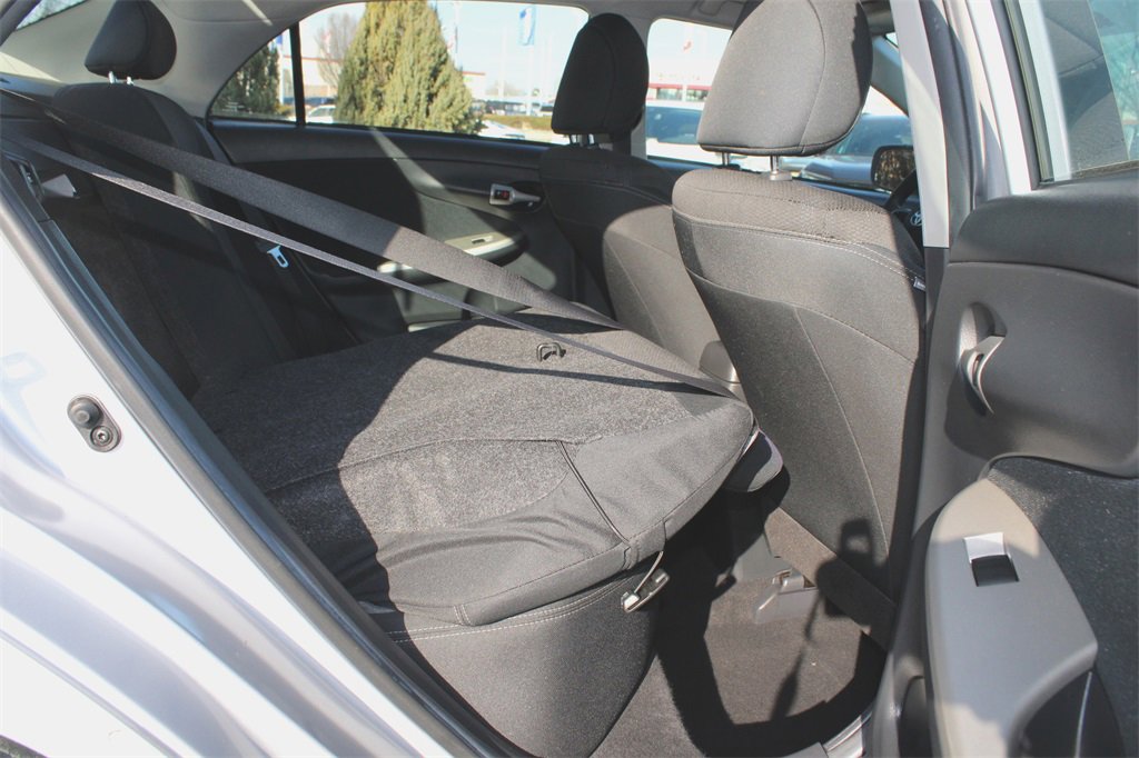 Used 2012 Toyota Corolla S image 17