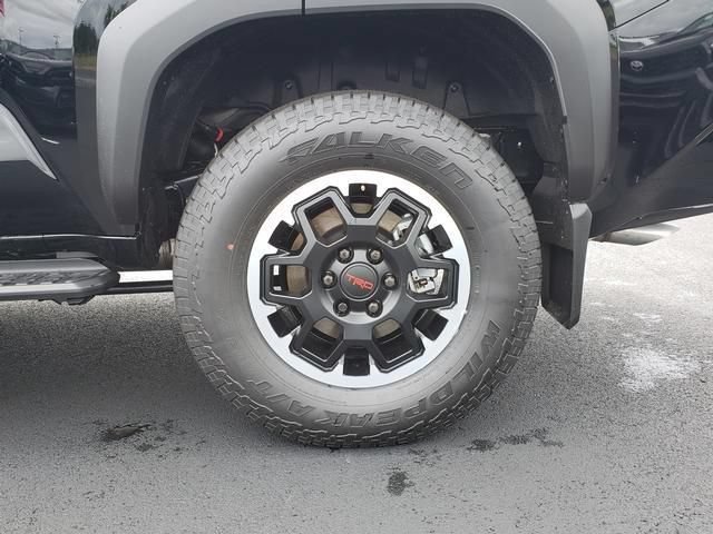New 2026 Toyota 4Runner TRD Off-Road Premium AWD/4WD image 20