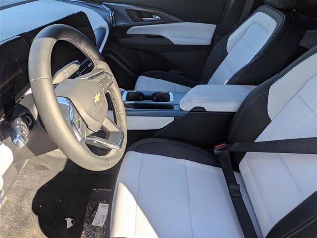 New 2026 Chevrolet Equinox EV LT image 3