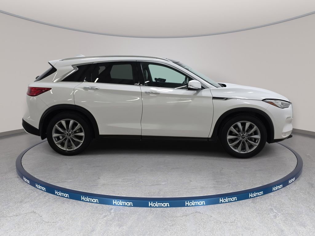 Used 2020 INFINITI QX50 Luxe w/ Cargo Package AWD/4WD image 5