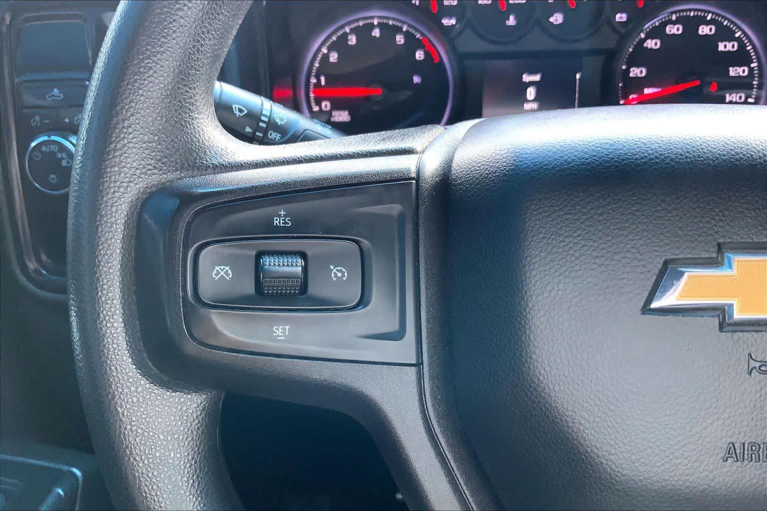 Used 2020 Chevrolet Silverado 1500 Custom w/ Infotainment Package RWD image 22
