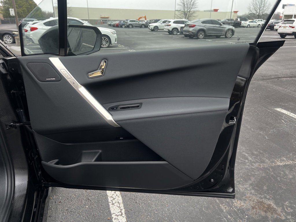 Used 2025 BMW iX xDrive50 image 20