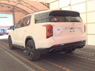 Used 2024 Hyundai Palisade XRT AWD/4WD image 3