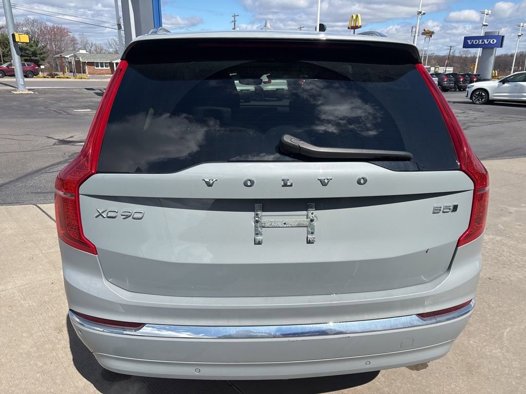Certified 2025 Volvo XC90 B5 Core image 7