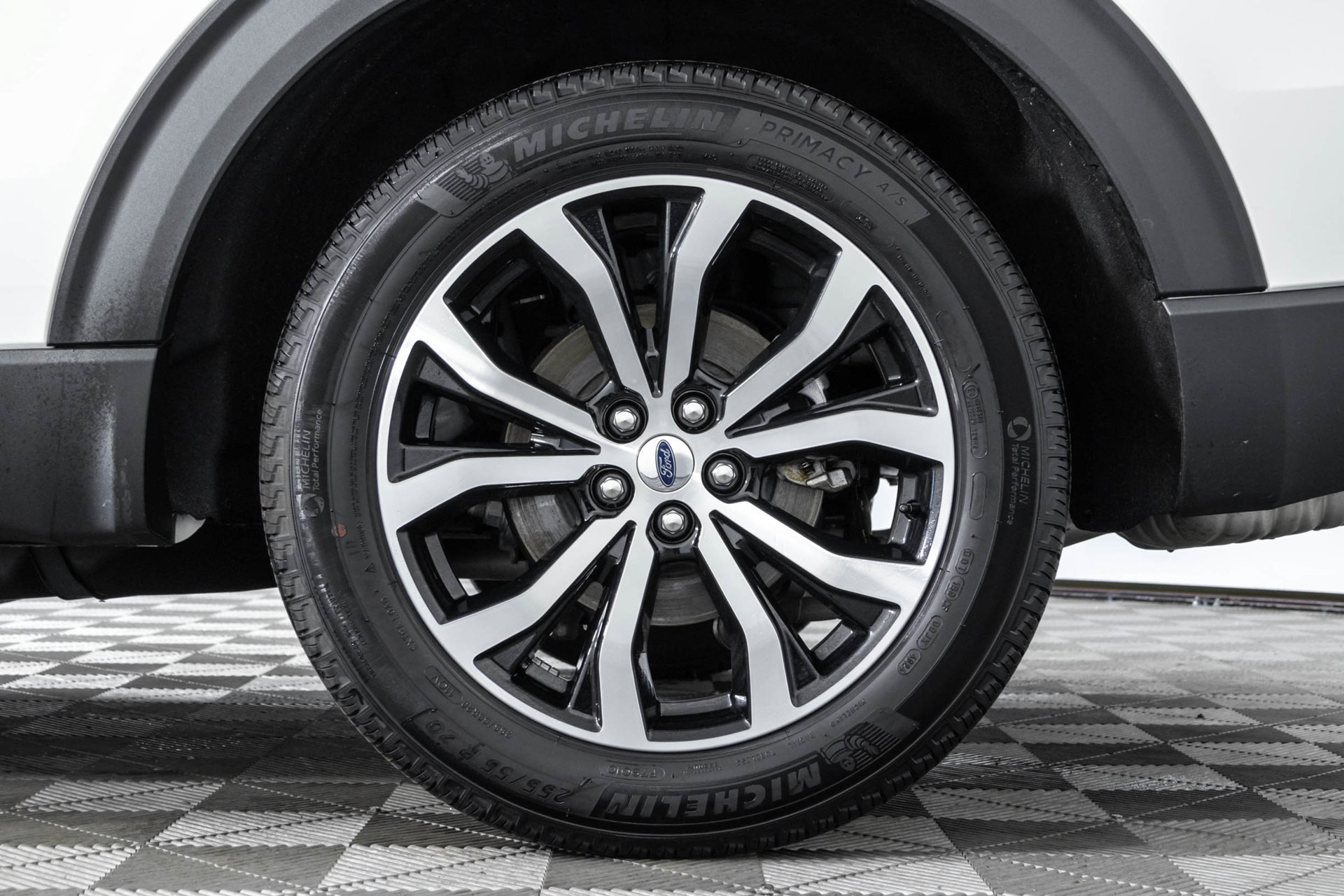Used 2025 Ford Explorer ST-Line AWD/4WD image 47